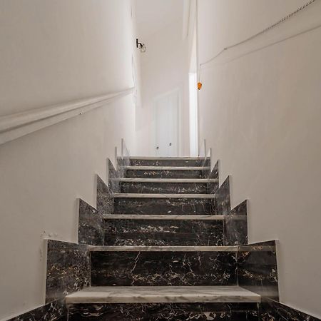 Apartmán U Paradise - Intero Apt - Vicino Bari Valenzano Exteriér fotografie